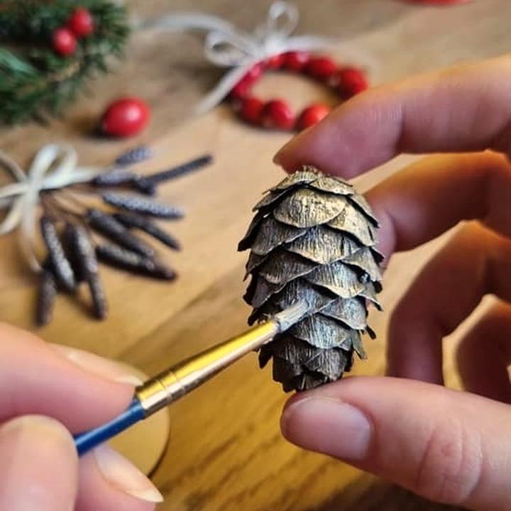 Techniki malarskie szyszki