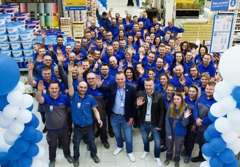 Jakie są ceny cięcia płyty meblowej w Castoramie? Sprawdź, ile zapłacisz!