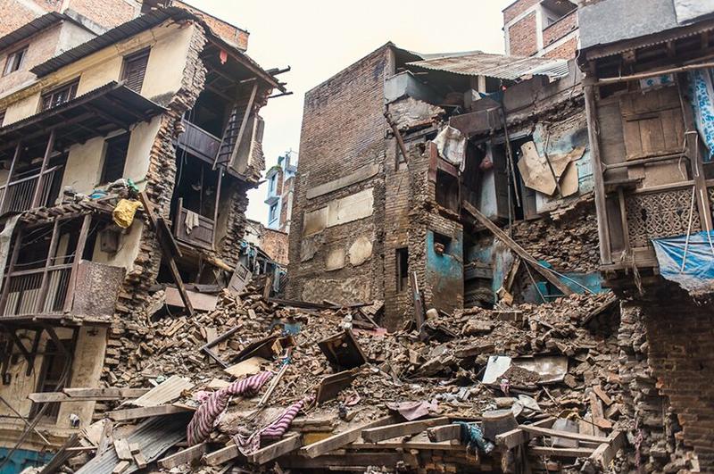 Jak się zachować podczas trzęsienia ziemi