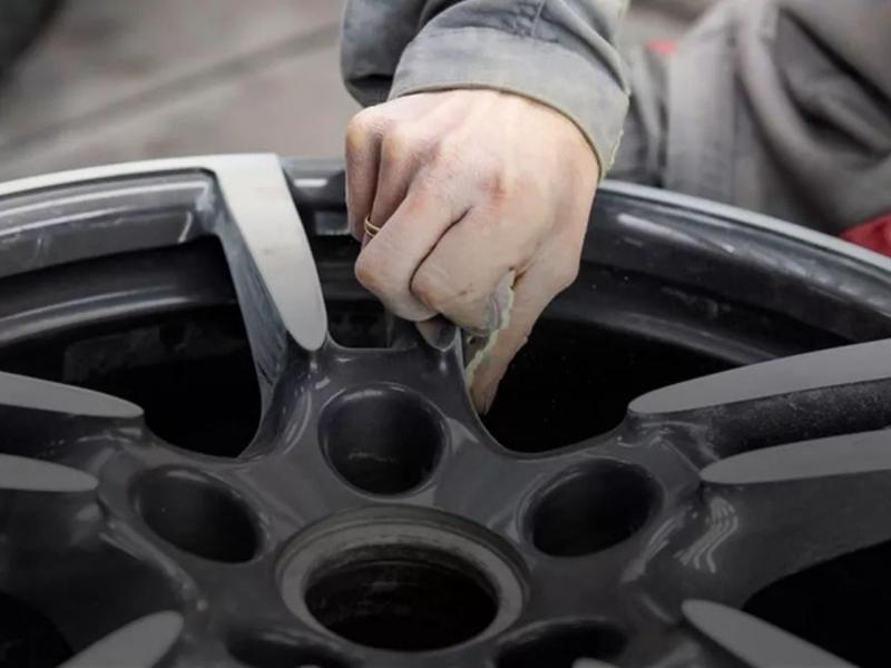 Farby do malowania aluminium