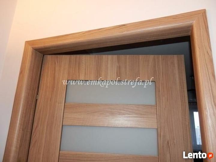 Zakrywanie metalowych futryn