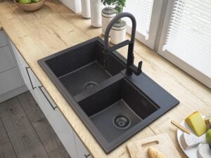 Zlew dwukomorowy: Idealne połączenie funkcjonalności i stylu w Twojej kuchni