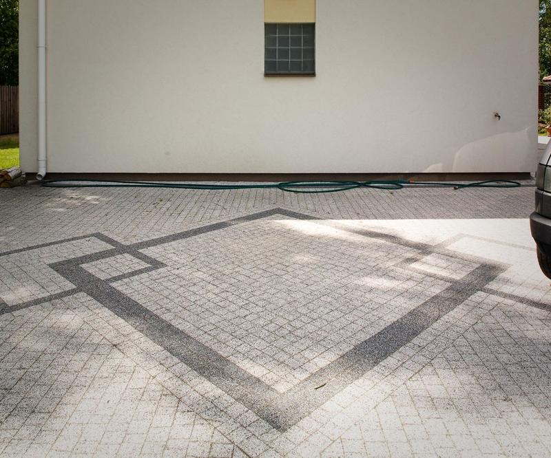 Farby i narzędzia do kostki brukowej