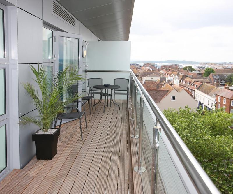 Alternatywy dla płytek na balkon