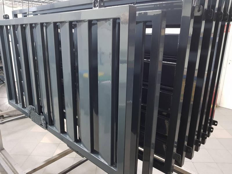 Narzędzia i materiały do malowania proszkowego