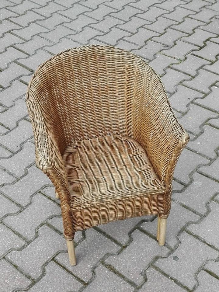 Techniki malarskie ombre na wiklinie