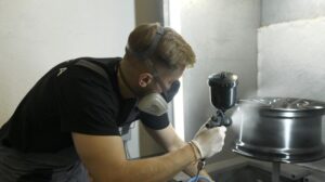 Malowanie systemowe – odkryj tajniki tej nowoczesnej techniki malarskiej