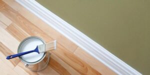 Jak efektownie malować listwy przypodłogowe i jakie narzędzia wybrać?