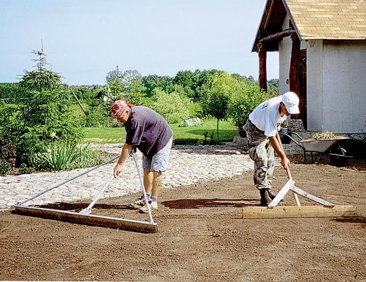 Pielęgnacja trawnika