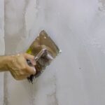 Czym jest szpachlowanie i jak poprawnie je wykonać?