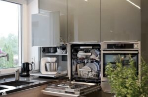 Idealna zmywarka do małej kuchni – jak wybrać najlepsze rozwiązanie?