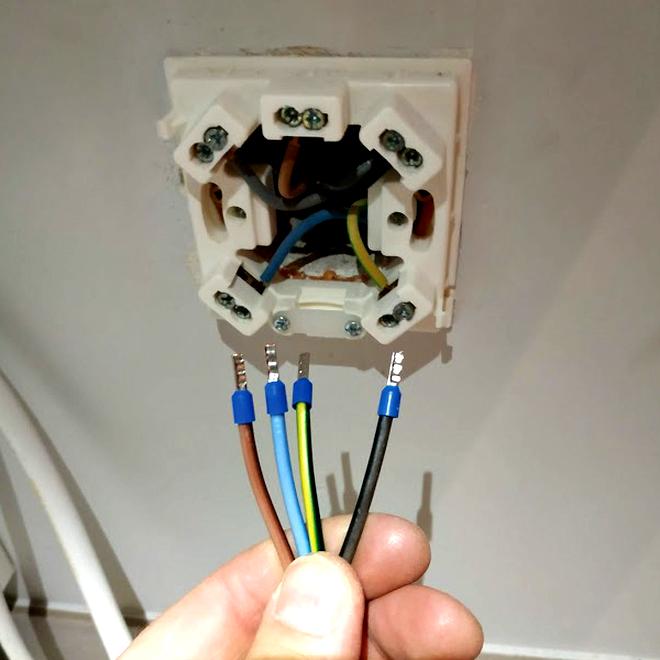 Płyta indukcyjna 230 V